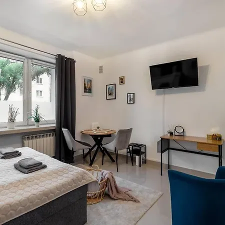 Urban Chic - - Center&orla * Warszawa