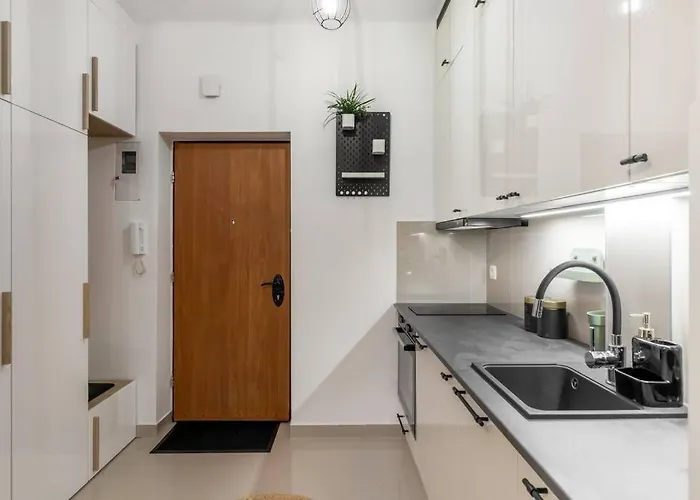 Urban Chic - - Center&orla وارسو