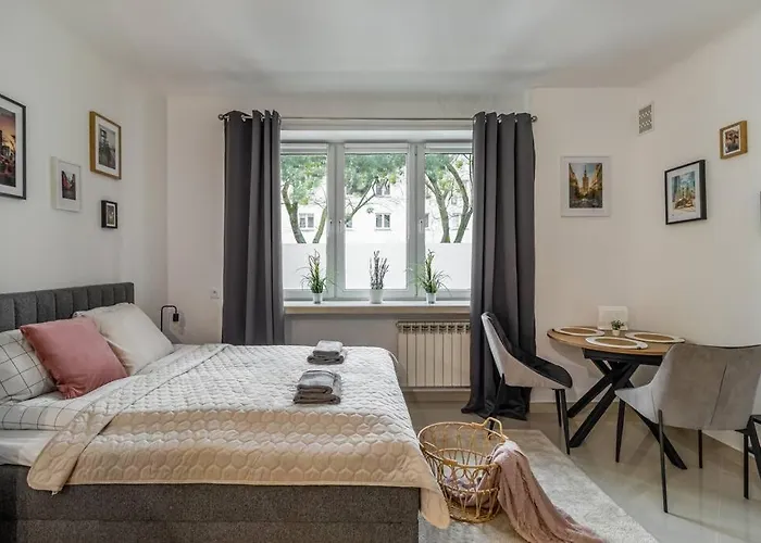 Urban Chic - - Center&orla شقة